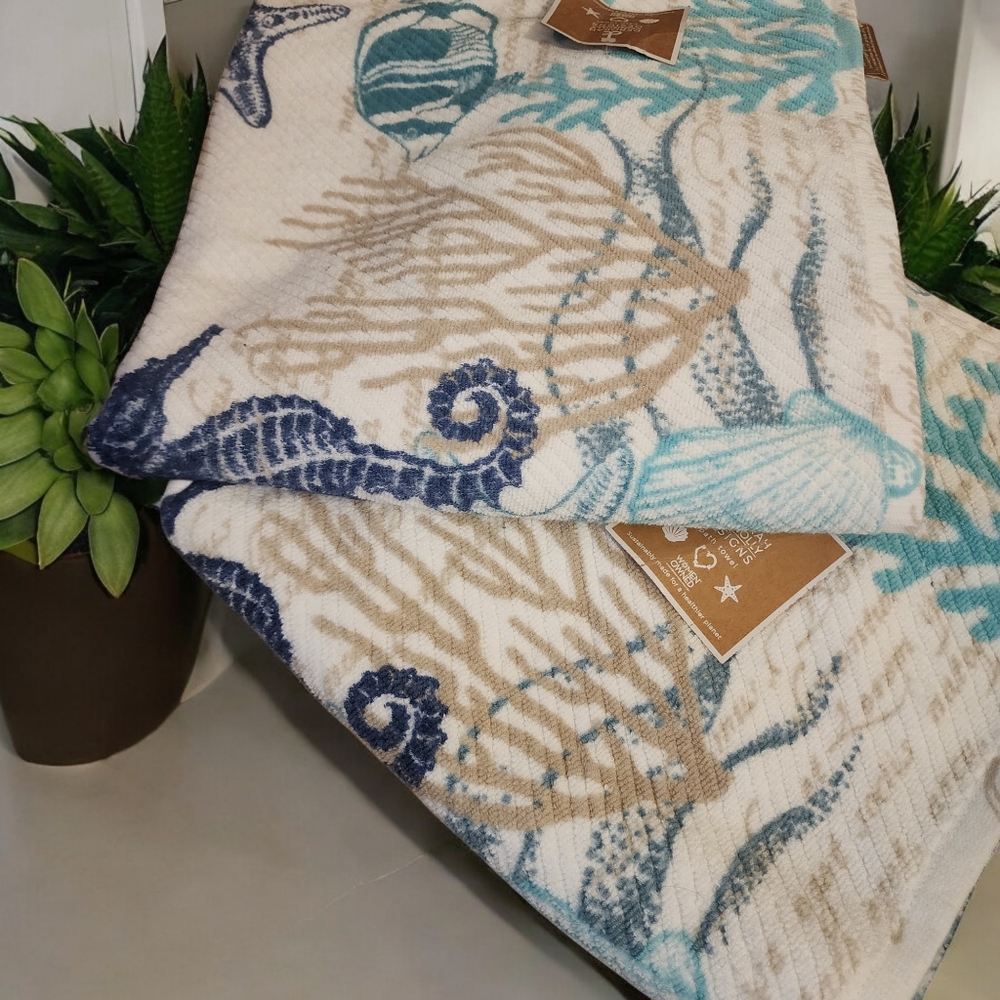 Deborah Connolly S 2 Sea Life Ocean Coral Reef Seahorses Bath Towels NWT
